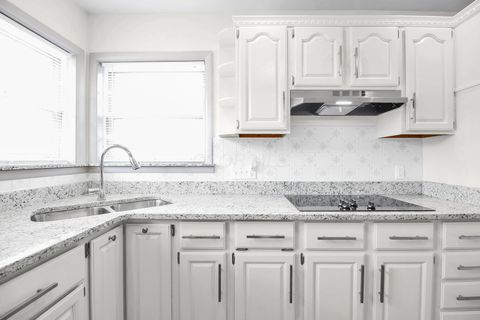 Tiny photo for 1121 Afton Road, Columbus, OH 43221 (MLS # 226005333)