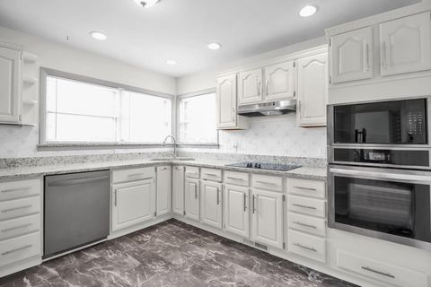 Tiny photo for 1121 Afton Road, Columbus, OH 43221 (MLS # 226005333)