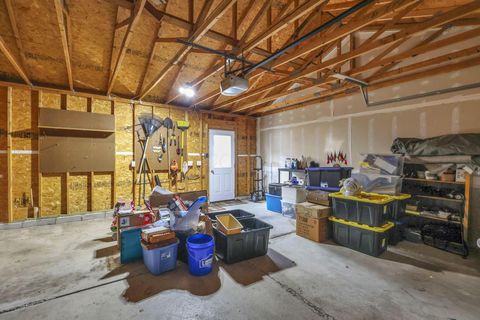 Tiny photo for 318 Griffiths Harbor Drive, Delaware, OH 43015 (MLS # 225044645)