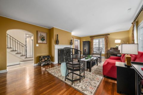 Tiny photo for 2604 Sherwood Road, Columbus, OH 43209 (MLS # 226007728)