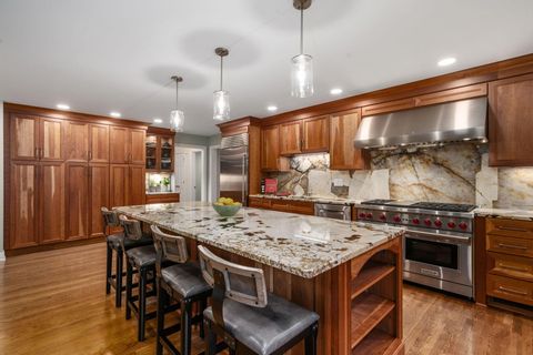 Tiny photo for 2604 Sherwood Road, Columbus, OH 43209 (MLS # 226007728)