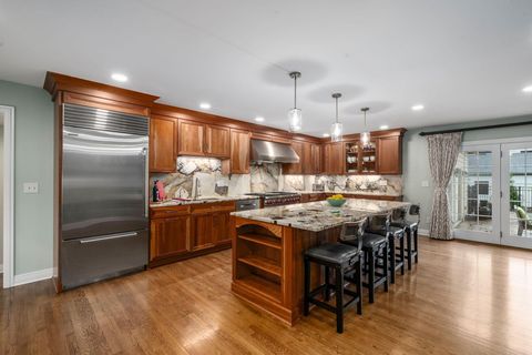 Tiny photo for 2604 Sherwood Road, Columbus, OH 43209 (MLS # 226007728)