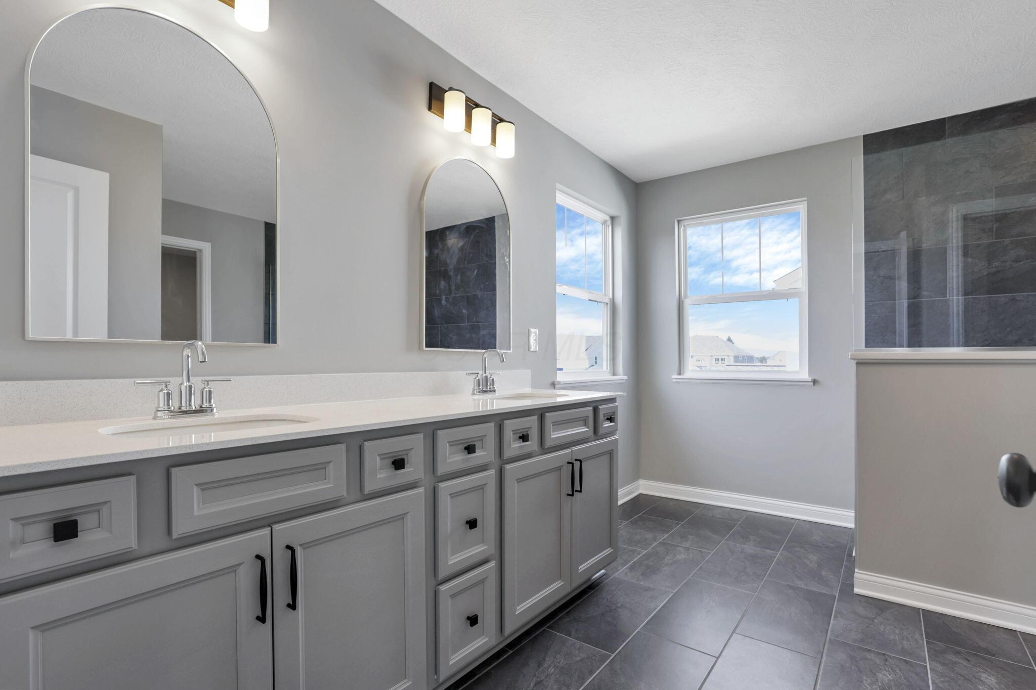 7071 Gorden Drive, Dublin, Ohio image 34