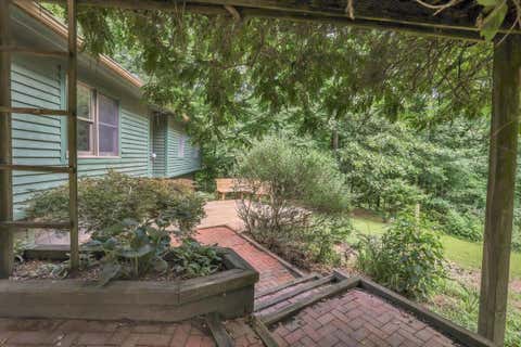 Photo of 1795 Welsh Hills Road NE, Granville, OH 43023 (MLS # 226024063)