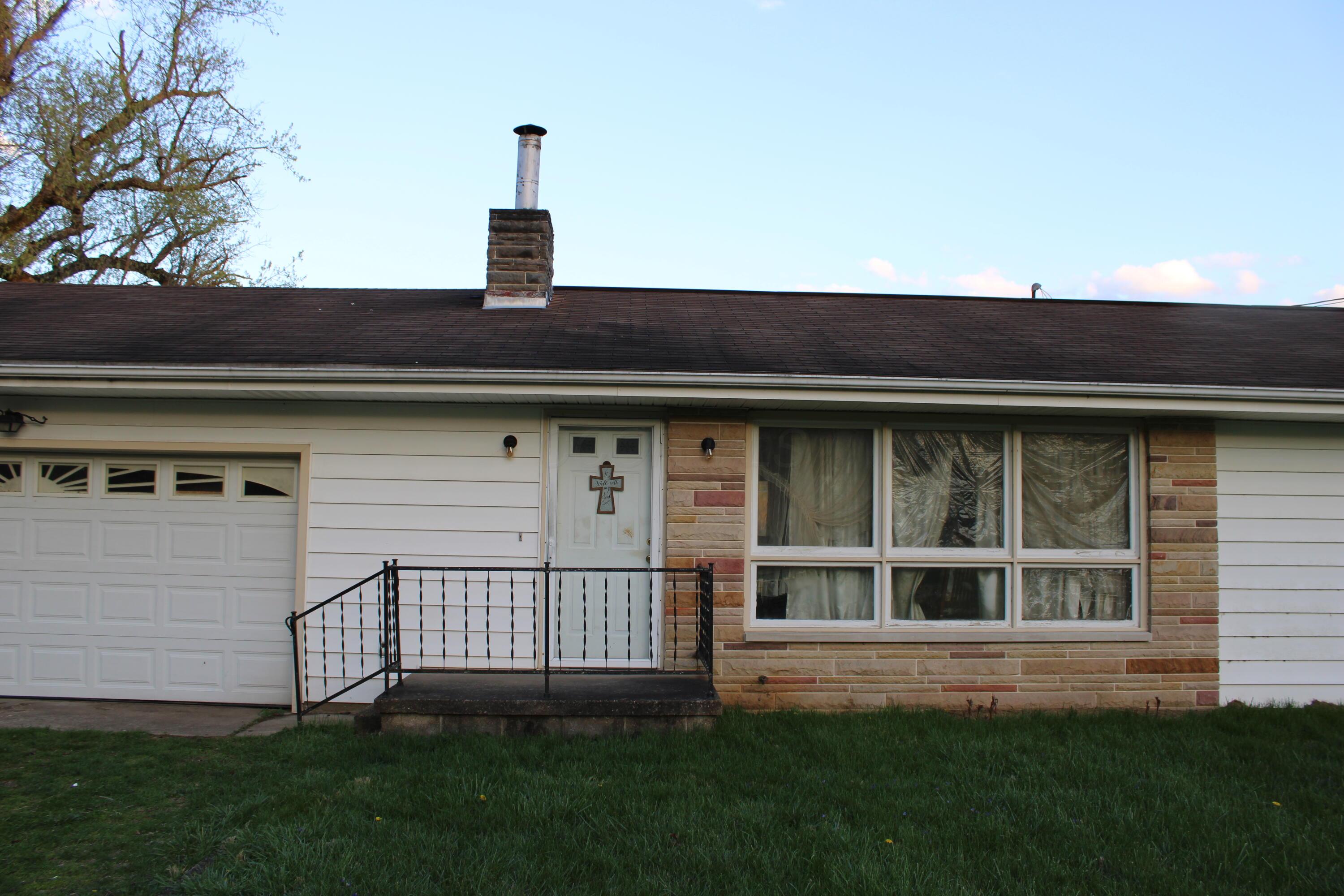 3270 Riverside Airport Road