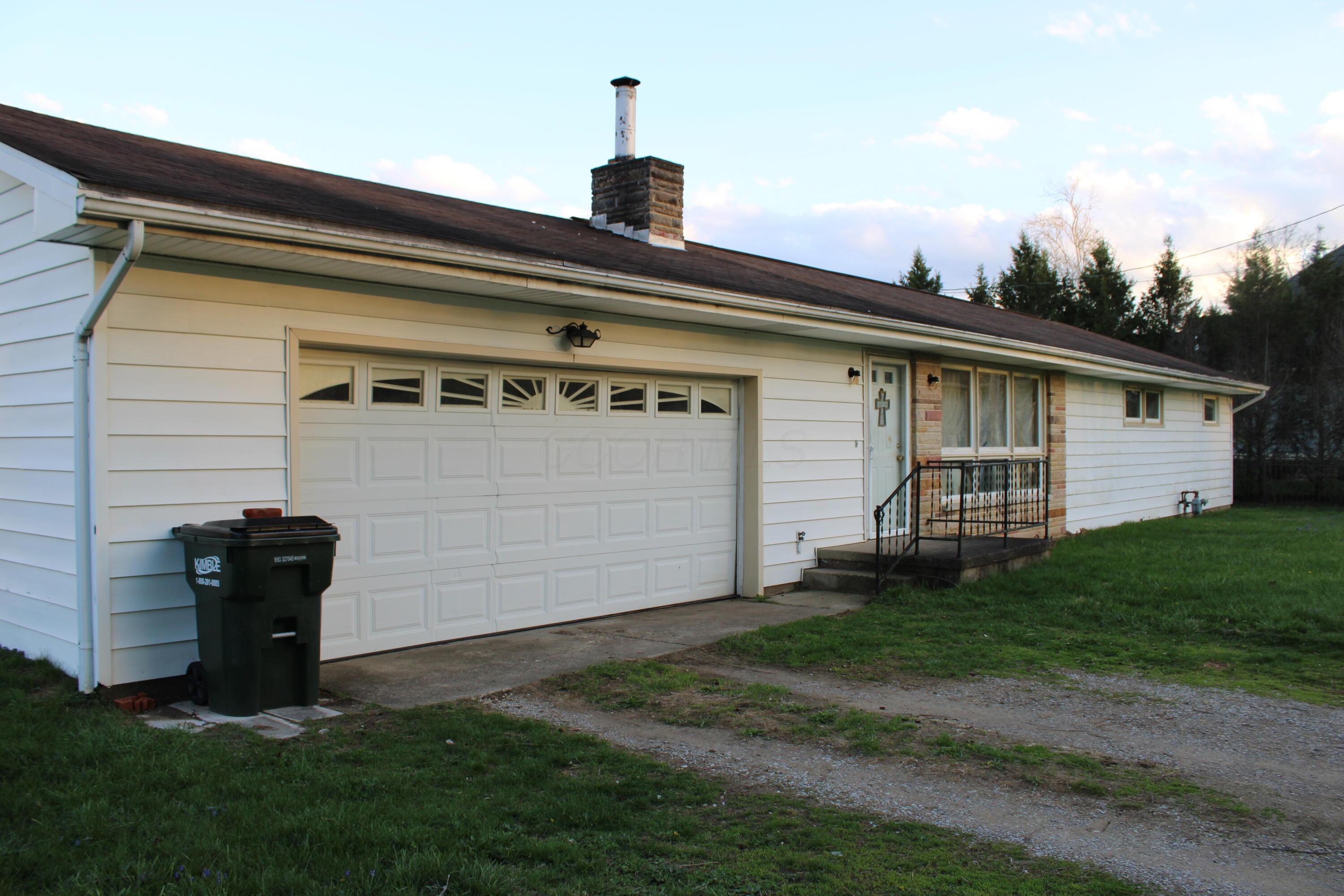 3270 Riverside Airport Road