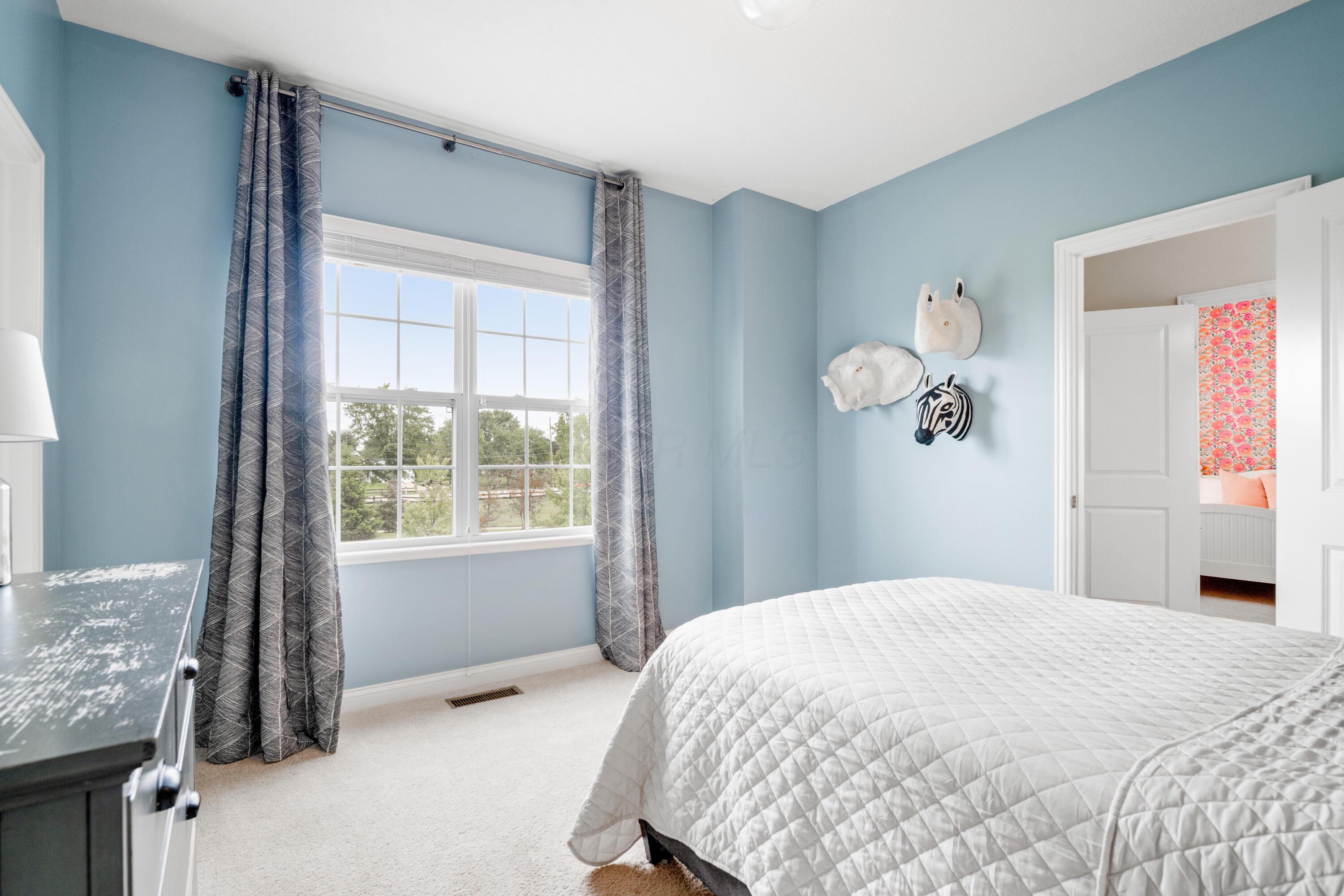 2505 Isabella Blue Drive, Powell, Ohio image 34