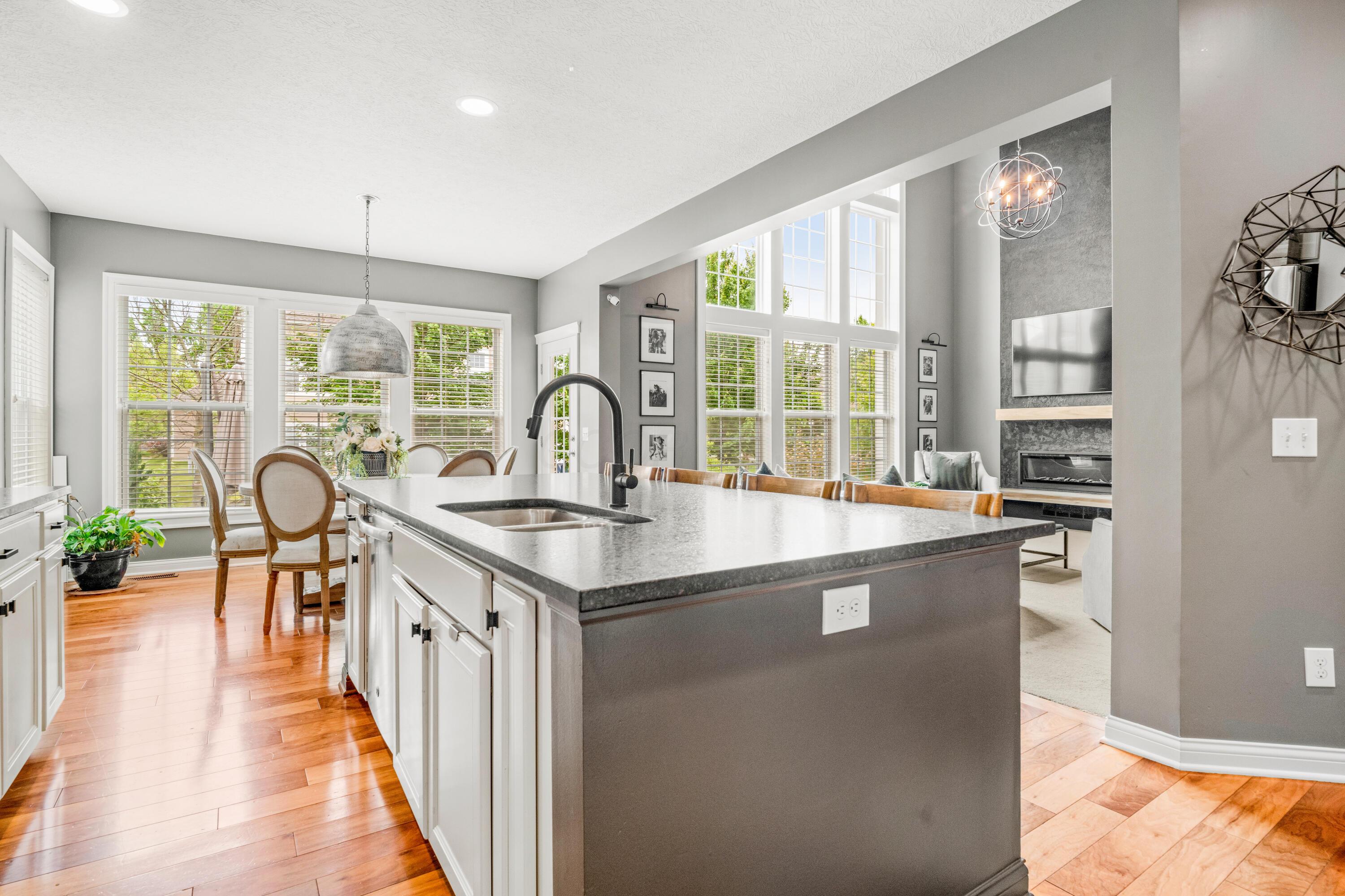 2505 Isabella Blue Drive, Powell, Ohio image 14