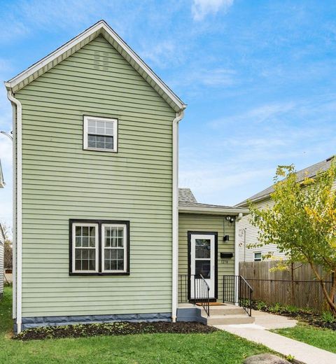 Photo of 1274 Wager Street, Columbus, OH 43206 (MLS # 225040167)