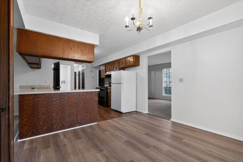 Tiny photo for 45 Kanpur Place, Westerville, OH 43081 (MLS # 225045956)