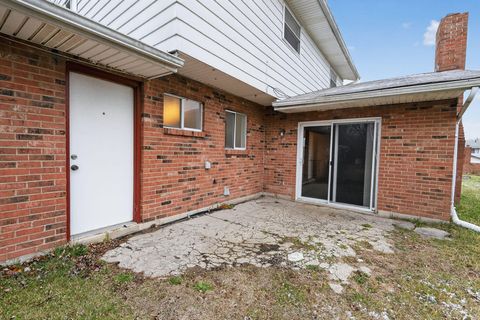 Tiny photo for 45 Kanpur Place, Westerville, OH 43081 (MLS # 225045956)