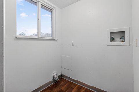 Tiny photo for 45 Kanpur Place, Westerville, OH 43081 (MLS # 225045956)