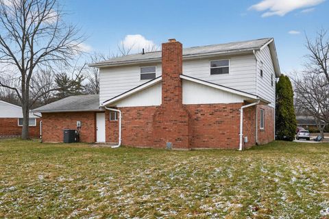 Tiny photo for 45 Kanpur Place, Westerville, OH 43081 (MLS # 225045956)