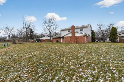 Tiny photo for 45 Kanpur Place, Westerville, OH 43081 (MLS # 225045956)