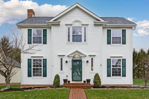 Photo of 7120 Connaught Drive, New Albany, OH 43054 (MLS # 226008013)