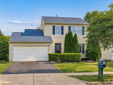 Photo of 2080 Sondra Lane, Grove City, OH 43123 (MLS # 226034406)