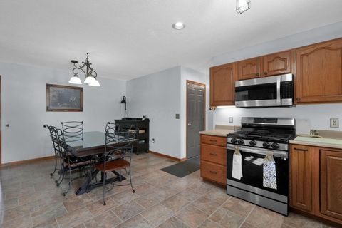 Tiny photo for 55 Roland Court, Pataskala, OH 43062 (MLS # 226002977)