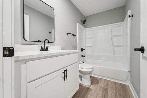 Tiny photo for 711 S Waverly Street, Columbus, OH 43213 (MLS # 225039539)