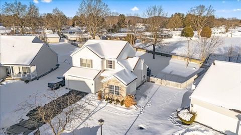 Photo of 1636 E Turkey Run Drive, Newark, OH 43055 (MLS # 226003846)