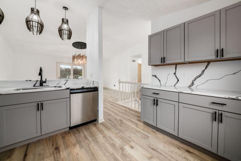 Tiny photo for 4575 Bimini Drive, Columbus, OH 43230 (MLS # 225045519)