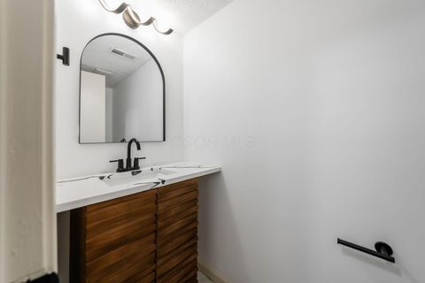 Tiny photo for 4575 Bimini Drive, Columbus, OH 43230 (MLS # 225045519)