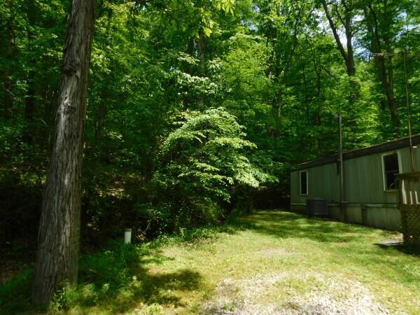 38344 Maysville Greendale Road, Logan, Ohio image 16
