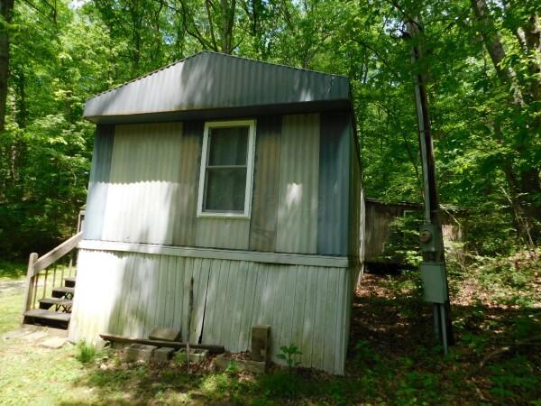 38344 Maysville Greendale Road, Logan, Ohio image 2