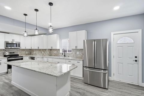 Tiny photo for 644 Stanley Avenue, Columbus, OH 43206 (MLS # 225045163)