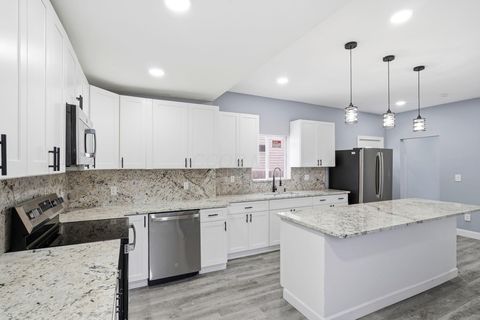 Tiny photo for 644 Stanley Avenue, Columbus, OH 43206 (MLS # 225045163)