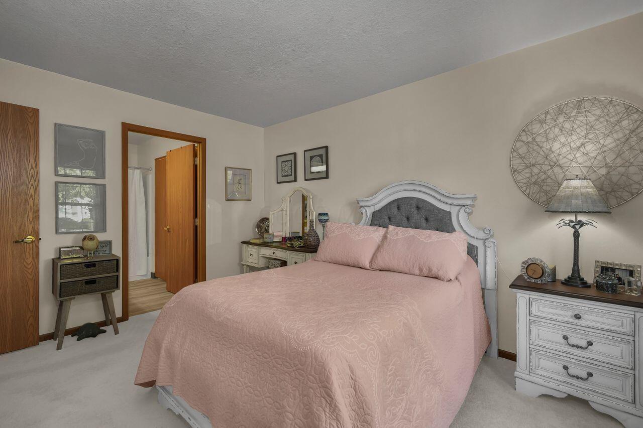 1324 Hillview Circle, Newark, Ohio image 22