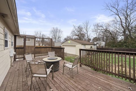 Tiny photo for 2706 Moundcrest Street, Columbus, OH 43232 (MLS # 226000631)