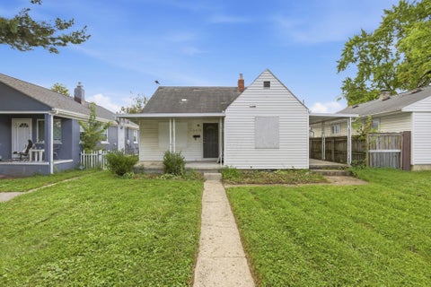 Photo of 2912 Azelda Street, Columbus, OH 43224 (MLS # 226036629)
