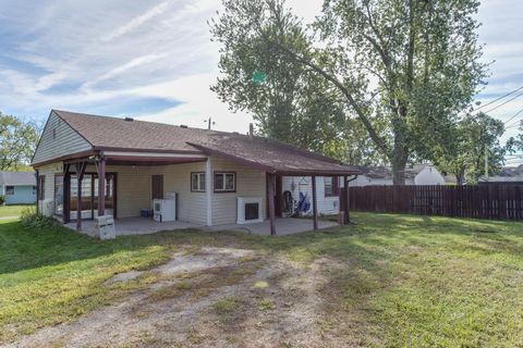 Tiny photo for 525 Ash Street, Marysville, OH 43040 (MLS # 225037664)