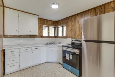 Tiny photo for 525 Ash Street, Marysville, OH 43040 (MLS # 225037664)