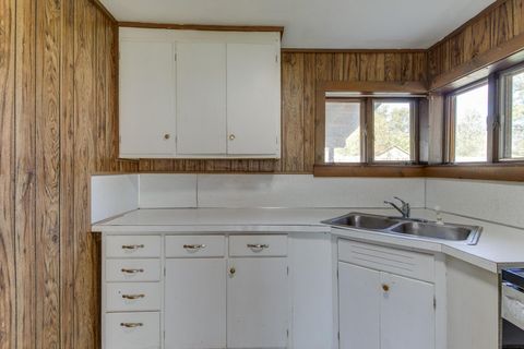 Tiny photo for 525 Ash Street, Marysville, OH 43040 (MLS # 225037664)