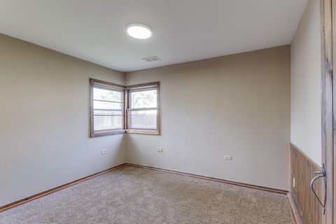 Tiny photo for 525 Ash Street, Marysville, OH 43040 (MLS # 225037664)