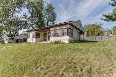 Tiny photo for 525 Ash Street, Marysville, OH 43040 (MLS # 225037664)