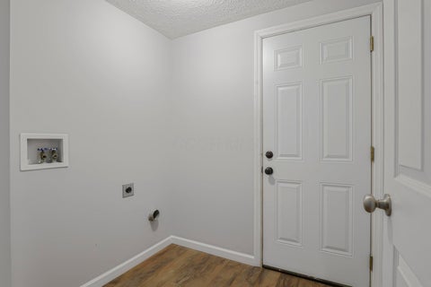 Tiny photo for 2100 Dunkeld Drive, Grove City, OH 43123 (MLS # 226036379)