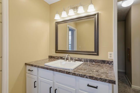 Tiny photo for 2100 Dunkeld Drive, Grove City, OH 43123 (MLS # 226036379)