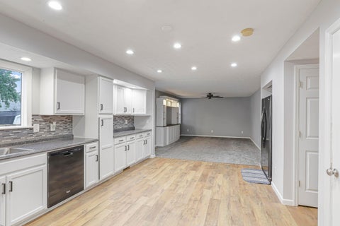 Tiny photo for 2100 Dunkeld Drive, Grove City, OH 43123 (MLS # 226036379)