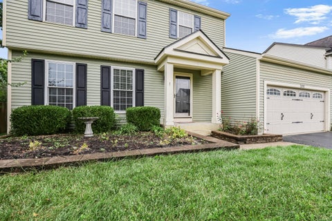 Tiny photo for 2100 Dunkeld Drive, Grove City, OH 43123 (MLS # 226036379)