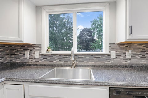 Tiny photo for 2100 Dunkeld Drive, Grove City, OH 43123 (MLS # 226036379)