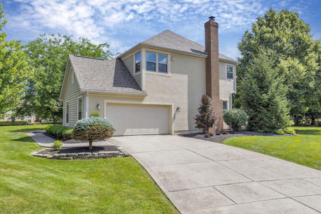 Photo of 8792 Sunart Court S, Dublin, OH 43017 (MLS # 226024669)