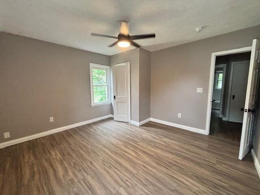 Photo of 1715 E Whittier Street, Columbus, OH 43206 (MLS # 226018586)