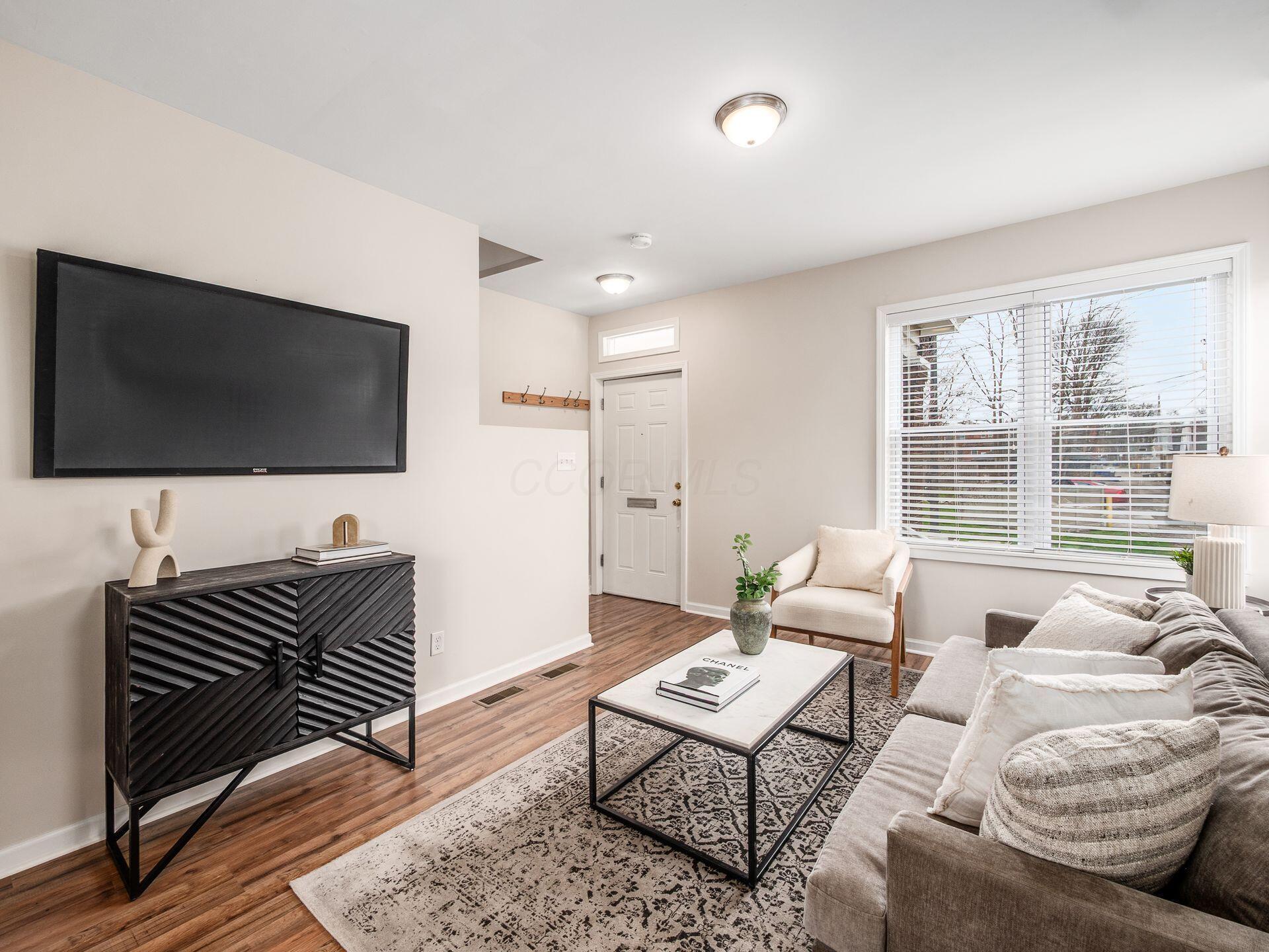 277 E 8th Avenue, Columbus, Ohio image 4