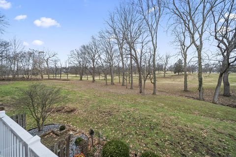 Tiny photo for 304 Constitution Drive, Chillicothe, OH 45601 (MLS # 225046291)