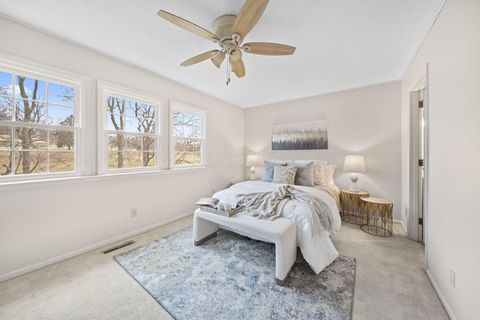 Tiny photo for 304 Constitution Drive, Chillicothe, OH 45601 (MLS # 225046291)