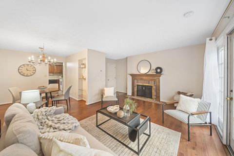 Tiny photo for 304 Constitution Drive, Chillicothe, OH 45601 (MLS # 225046291)