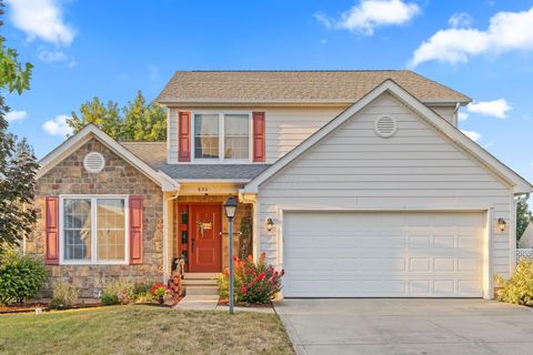 Photo of 620 Brighton Street, Pickerington, OH 43147 (MLS # 226010081)