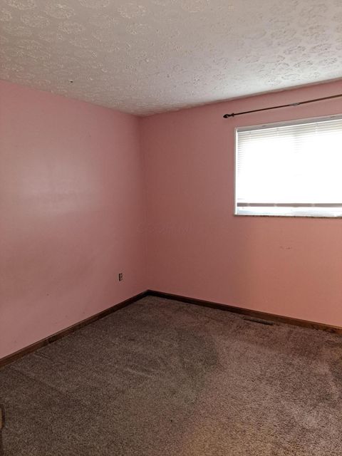 Tiny photo for 4925 Wymore Drive, Columbus, OH 43232 (MLS # 226000768)